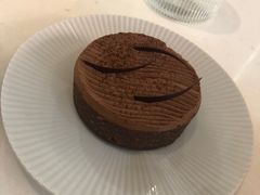 -潮一不贰·法式甜品·生日蛋糕·西式简餐(外滩店)