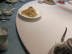 -海派美食·家宴海鲜青岛菜·石锅鲽鱼头(东方城店)