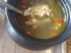 -帐篷客·溪龙茶谷度假酒店