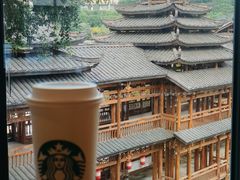 -星巴克(南宁民歌湖店)