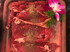 -热火朝天鲜切牛肉火锅(南强街巷店)