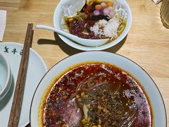 -全牛匠·乐山跷脚牛肉(新中关店)
