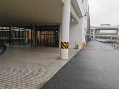 -上海宝诚尊悦宝马4S店(静安店)