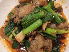 -彧玖食坊·川式砂锅酒馆(成山路店)