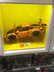 -乐高授权专卖店(朝阳大悦城店)