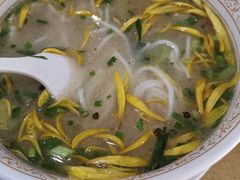 -桥香园云南过桥米线(金马碧鸡店)