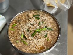 -正宗杨记普洱酸醋米线(总店)
