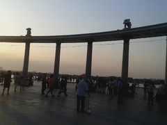 -人民防洪胜利纪念塔