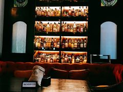 -植物园哈利亚餐厅