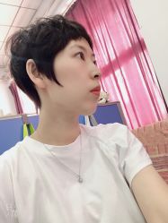 -BULB STUDIO 巴柏明星发型工作室