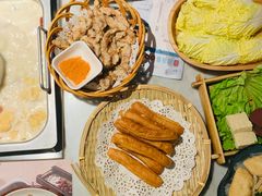 -尚尚仙·酸汤猪手·猪肚鸡火锅(华联万柳购物中心店)