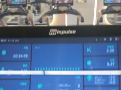 -英派斯健身旗舰店(海信国际中心馆)