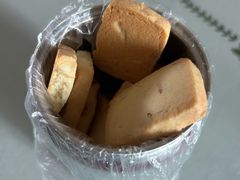 -红房子西点(汇联商厦天钥桥路店)