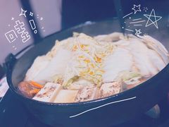 -山川小町·极番烧肉(新地假日广场店)