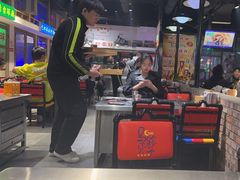 -马路牙子烧烤音乐酒馆(望京店)