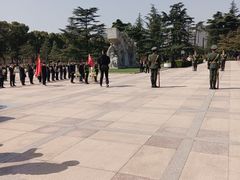 -上海市龙华烈士陵园