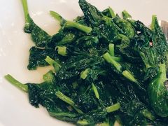 五粮液炒豆苗-北京四季酒店·采逸轩