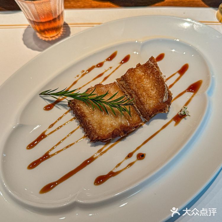 藏在河坊街深处🉐西湖边的王思聪同款私宴