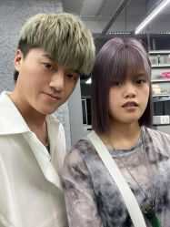 -诗悦发型SALON·圣罗兰店