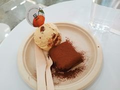国民生巧系列-HUGS coffee(东区店)