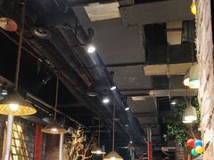 -破瓦寒窑·地摊烤羊排