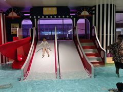 -涨巢·潮玩水疗局