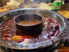 -黄潇洒老火锅(九眼桥宏济巷店)