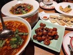 -新白鹿餐厅(银泰西湖文化广场店)