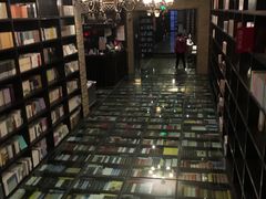 店内环境-钟书阁(松江泰晤士小镇店)