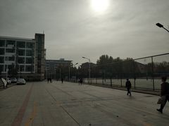 -郑州市第十一中学
