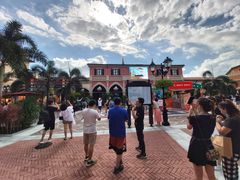 -佛罗伦萨小镇广佛名品奥特莱斯(疏港路店)