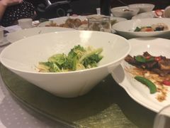 -上海小南国(仲盛世界商城店)