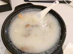 -广州中心皇冠假日酒店·百粤楼