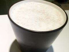 -志龙皇冠吃货椰子铺