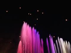 -百里峡七彩艺术小镇