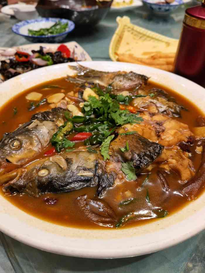 李三元渔村-"千万别去后院吃.后院的菜少,服务也是很差.