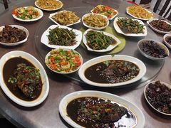 -麓舍全景太湖温泉别墅团建拓展会议亲子