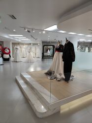 -金夫人婚纱摄影(总店)