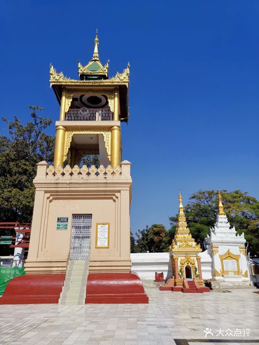 马哈木尼佛塔图片