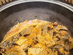 -锅老头海鲜铁锅炖