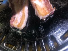 -唯成•韩国炭火烤肉 유성고기