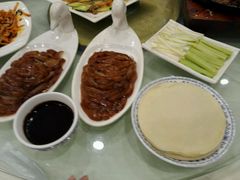 -大鸭梨烤鸭店(金顶街店)