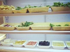 -佰烧海鲜烤肉火锅自助(世茂国际广场店)