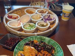 -包整·丝娃娃(一览甲秀楼风景店)