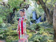 -Chom Cafe and Restaurant