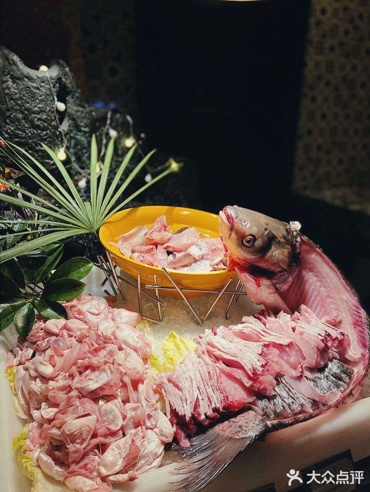 上百道菜的年夜饭你吃过吗？教你怎么用最少的钱得到最大的享受