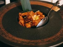 宫保板烧坚果鸡-梧桐