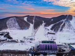 -长春莲花山滑雪场