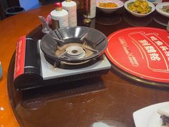 -魏铭鱼头捞饭(晋阳路店)