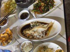 -范饭椰林川湘味海鲜·椰子鸡(三亚湾椰梦长廊店)